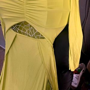 New Lime green dress size 2 but stretches as seen in display